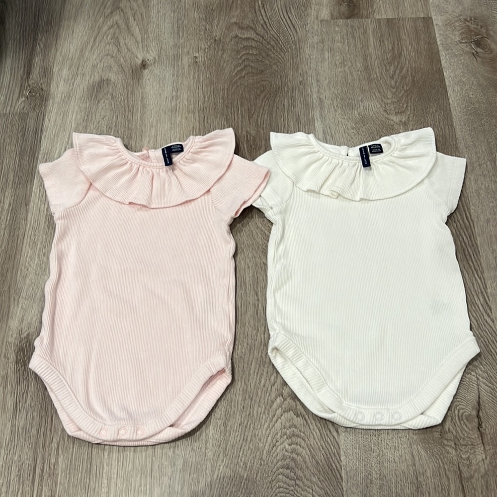 Baby Ruffles Collar Ribbed Bodysuit 6-12 months